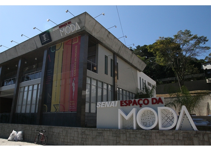 Senai Espaço da Moda abre inscrições para curso. Senai Espaço da Moda abre inscrições para curso.