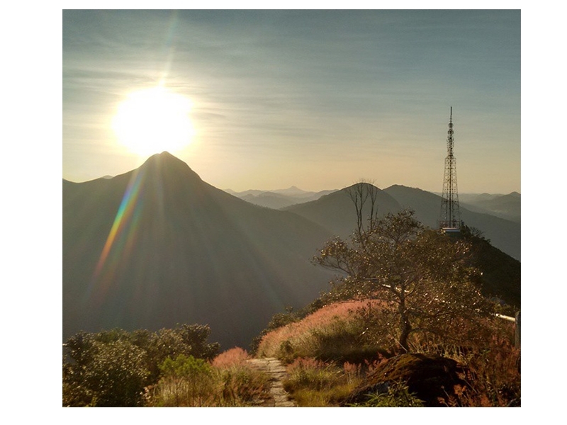 6 trilhas com o visual mais bonito de Nova Friburgo. 6 trilhas com o visual mais bonito de Nova Friburgo.