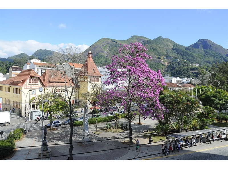 Escolas de Nova Friburgo são destaque no ranking do Enem 2014 do Estado do Rio. Escolas de Nova Friburgo são destaque no ranking do Enem 2014 do Estado do Rio.