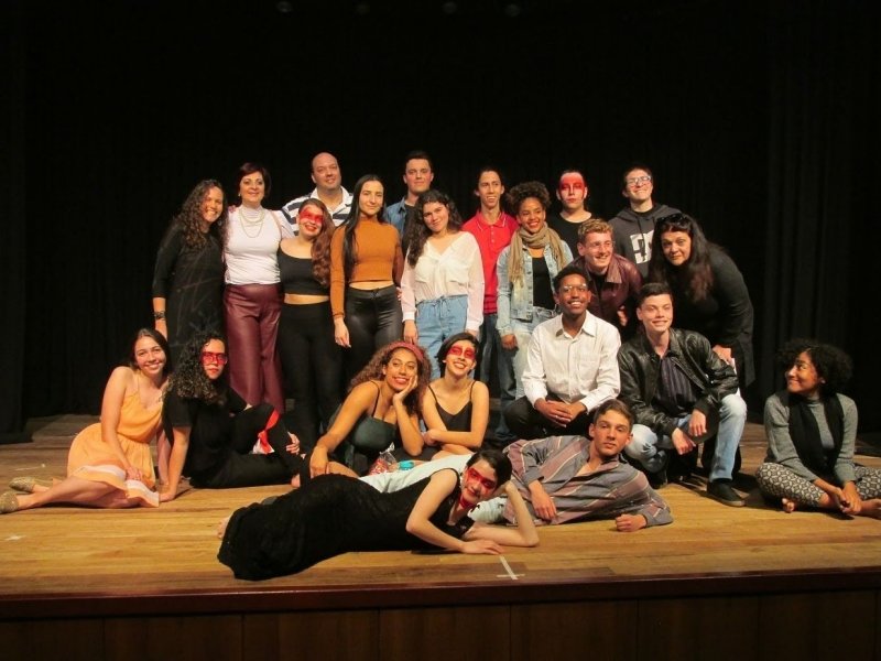 Grupo de teatro friburguense Trupe Teatrê se adapta aos festivais online Grupo de teatro friburguense Trupe Teatrê se adapta aos festivais online